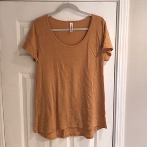 Medium Classic T by LuLaRoe